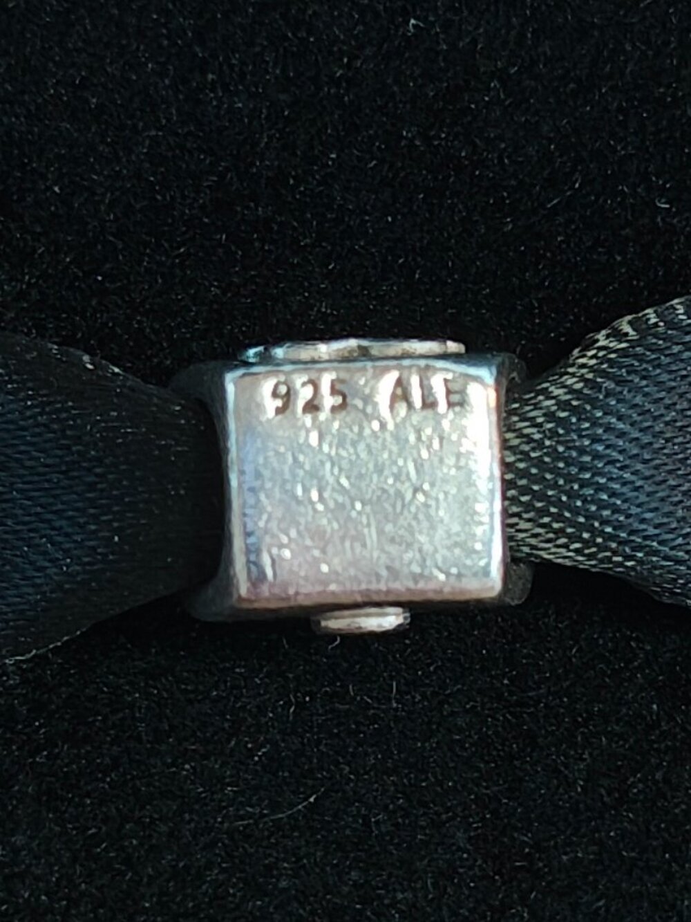 Authentic Pandora Purse with Pink CZ Charm – 790309PCZ Sterling Silver (Retired) - Picture 4 of 7